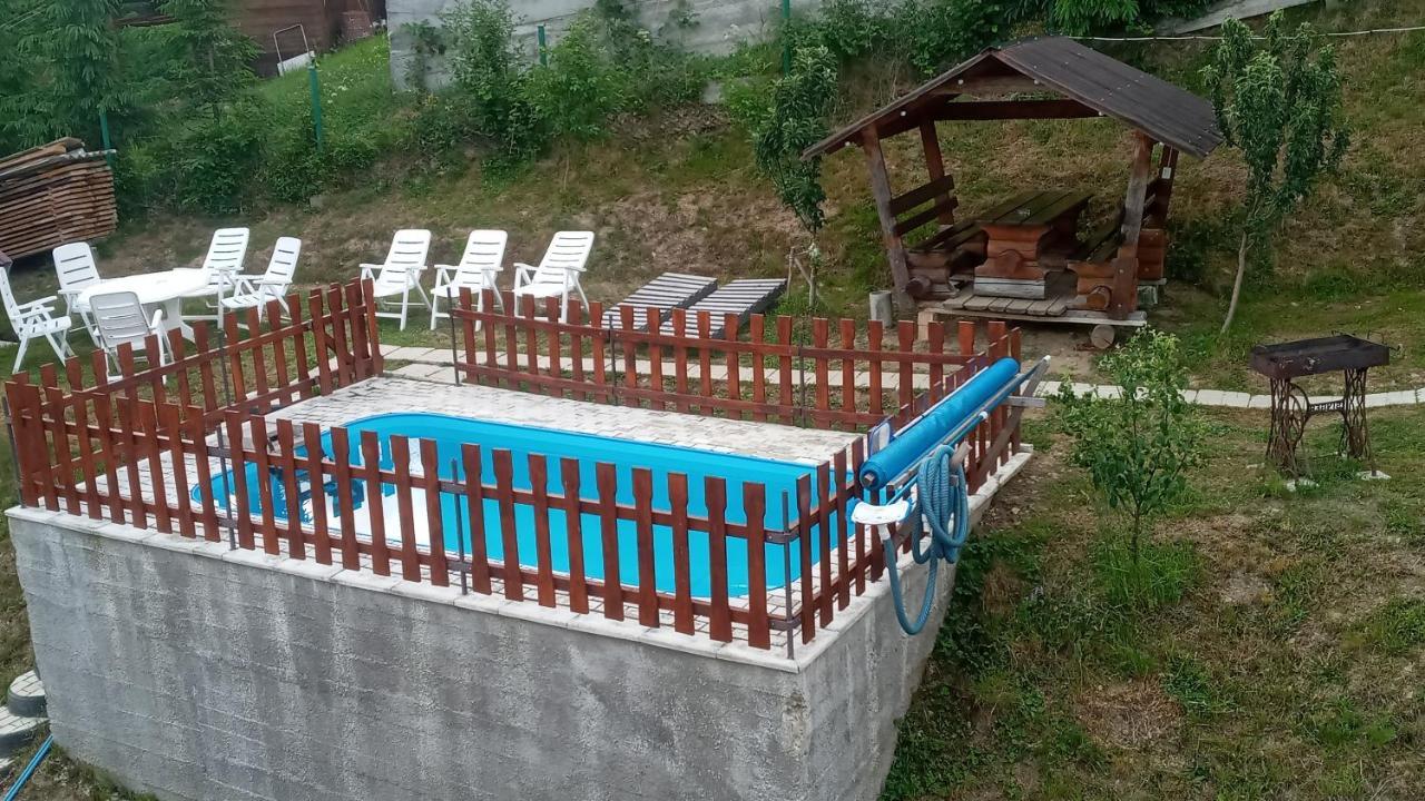 Біля Лісу Шале З Двома Спальнями Slavske Exterior photo